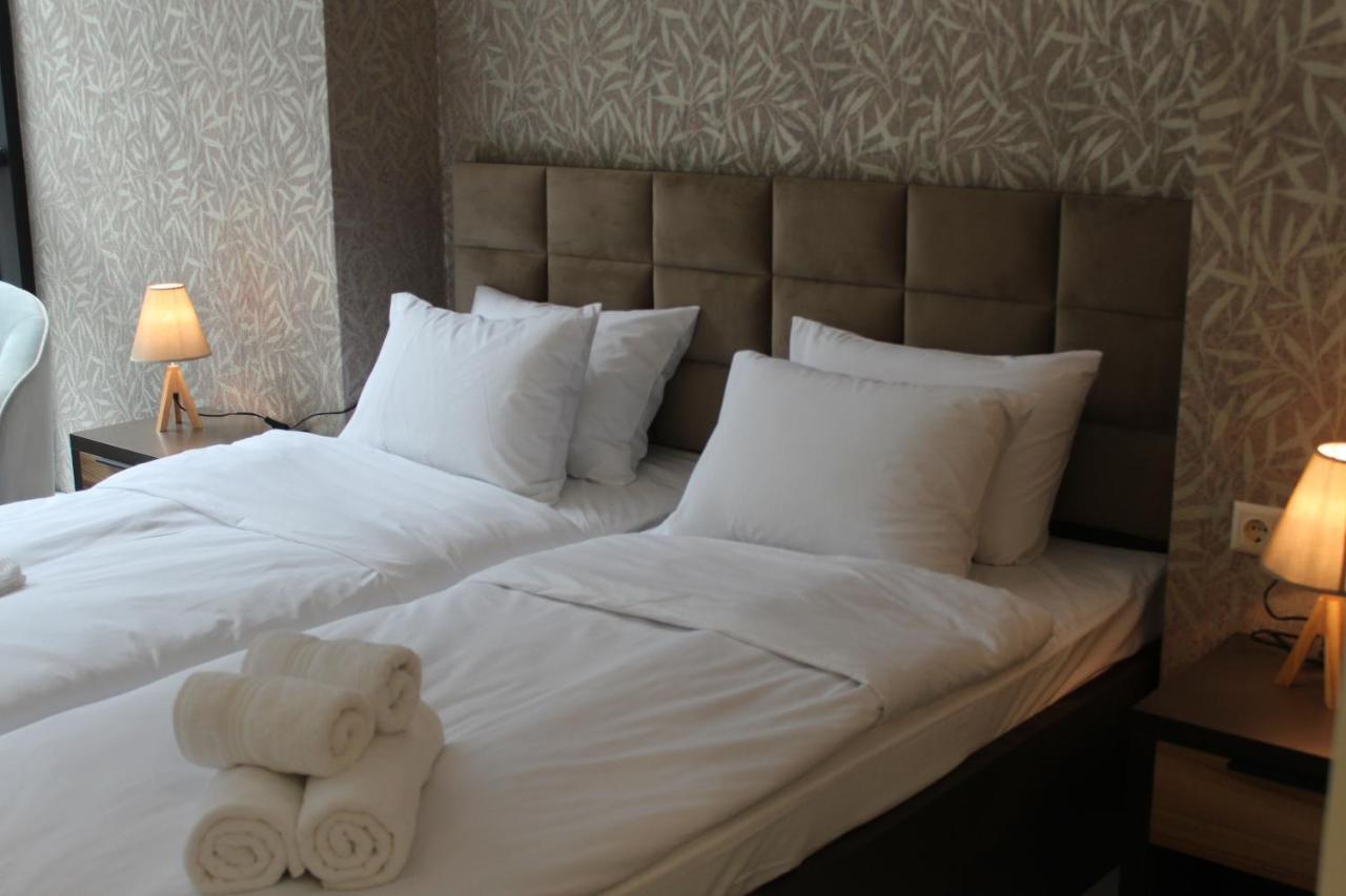 Horizons Hotel Rooms Batoumi Extérieur photo