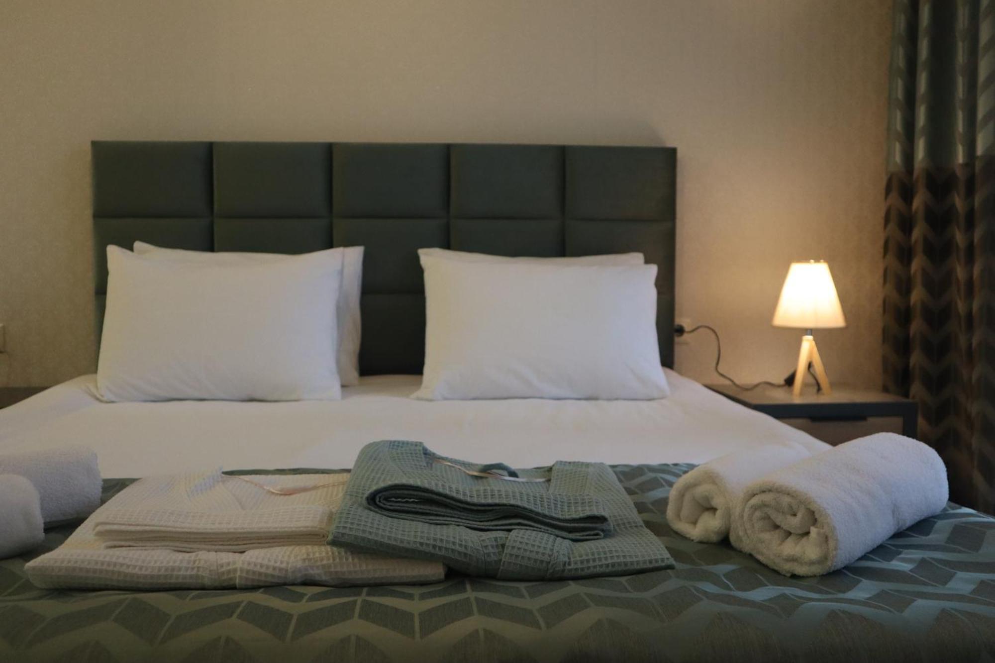 Horizons Hotel Rooms Batoumi Extérieur photo