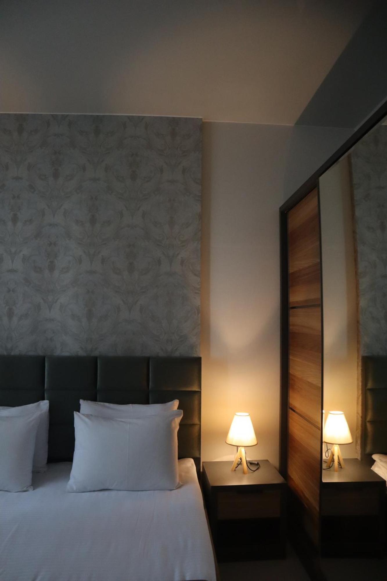 Horizons Hotel Rooms Batoumi Extérieur photo