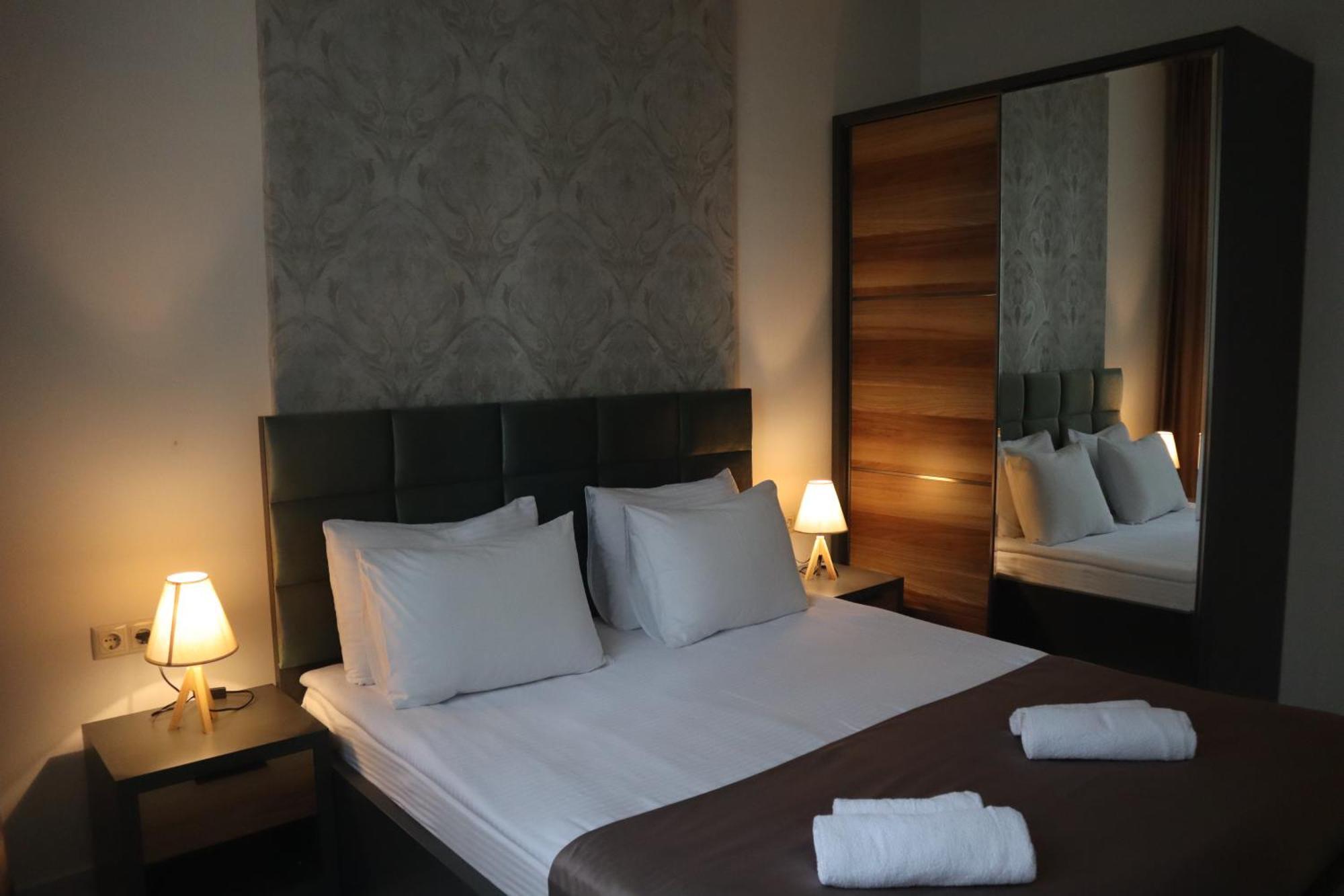 Horizons Hotel Rooms Batoumi Extérieur photo