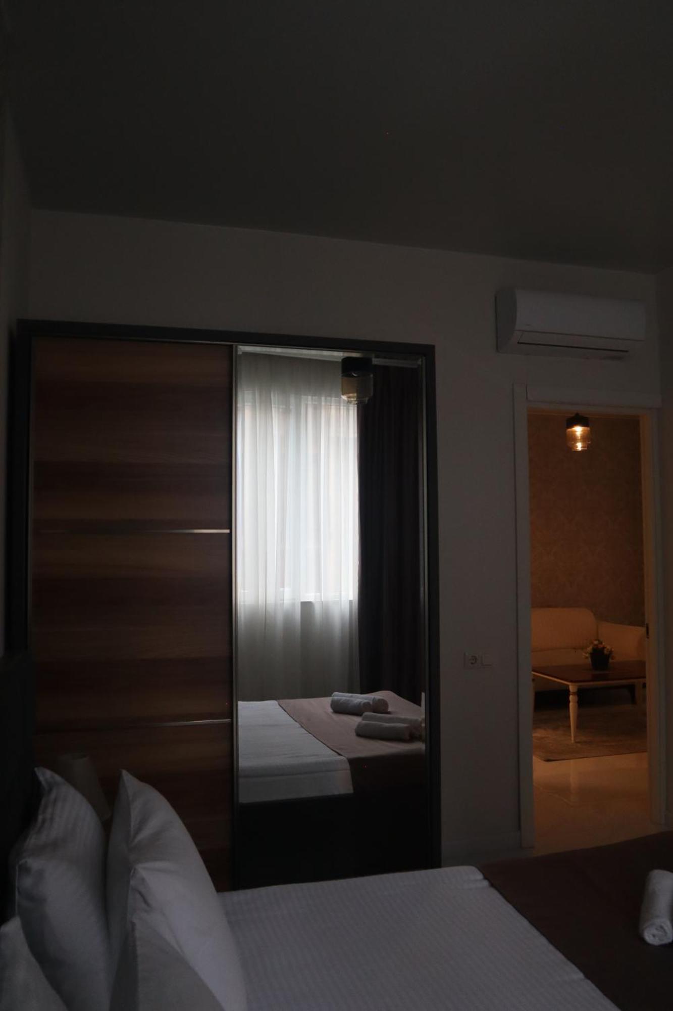 Horizons Hotel Rooms Batoumi Extérieur photo